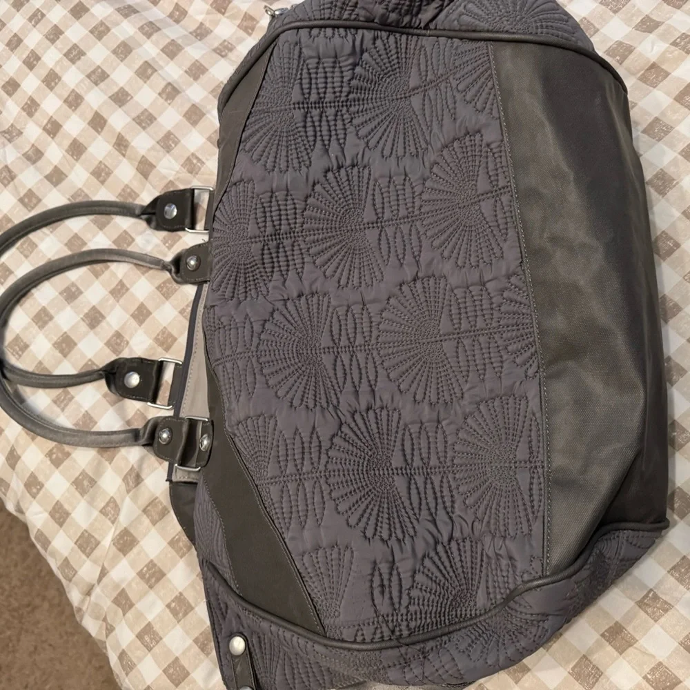 Petunia Pickle Bottom Gray Quilted Diaper Bag